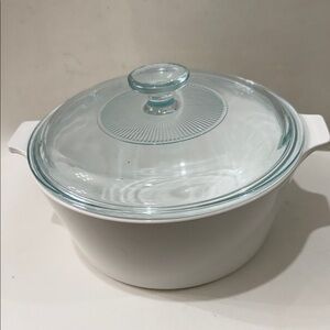 Corningware White Casserole Baking Serving Glass Lid 2 1/2 Qt B 2 1/2 B Made USA